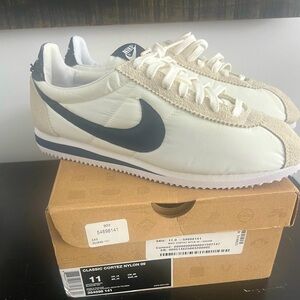 NIKE Classic Cortez - Men’s size 11 White & Blue Sneakers